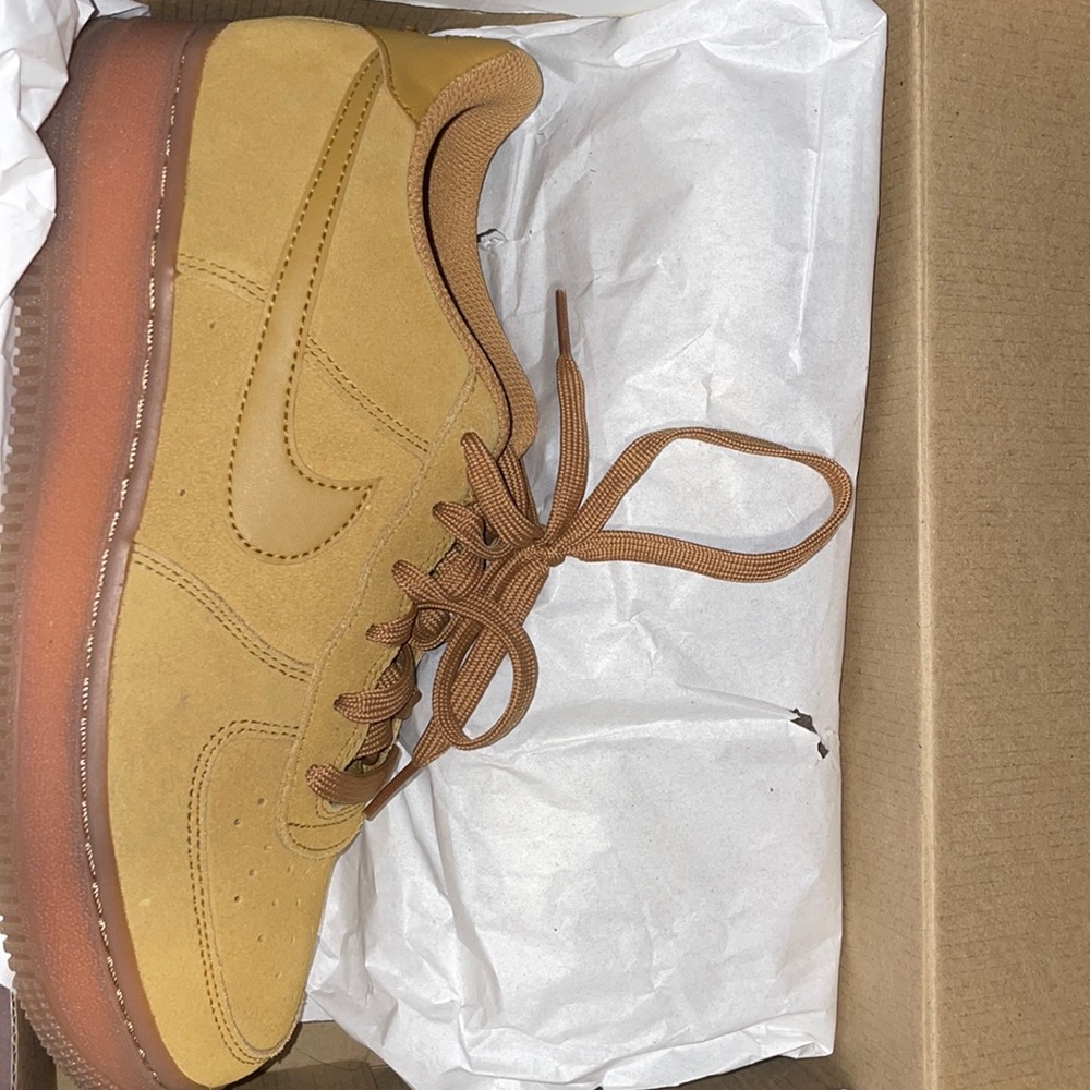 Air Force 1 Low “ FLAX” 2019